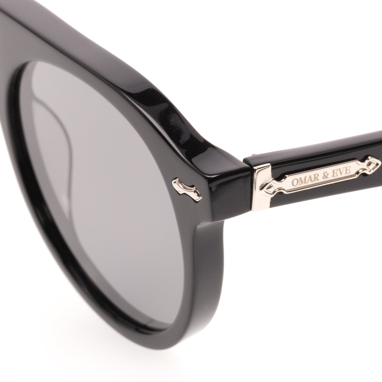 City - Black Frame Black Tint